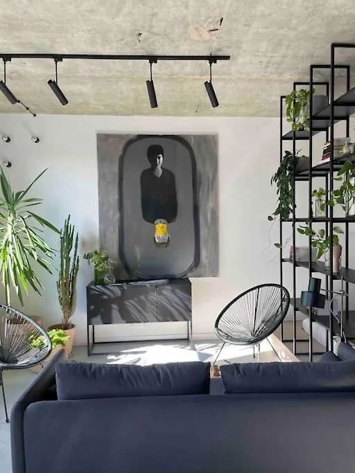 Studio Pilsudski Wroclaw Apartment